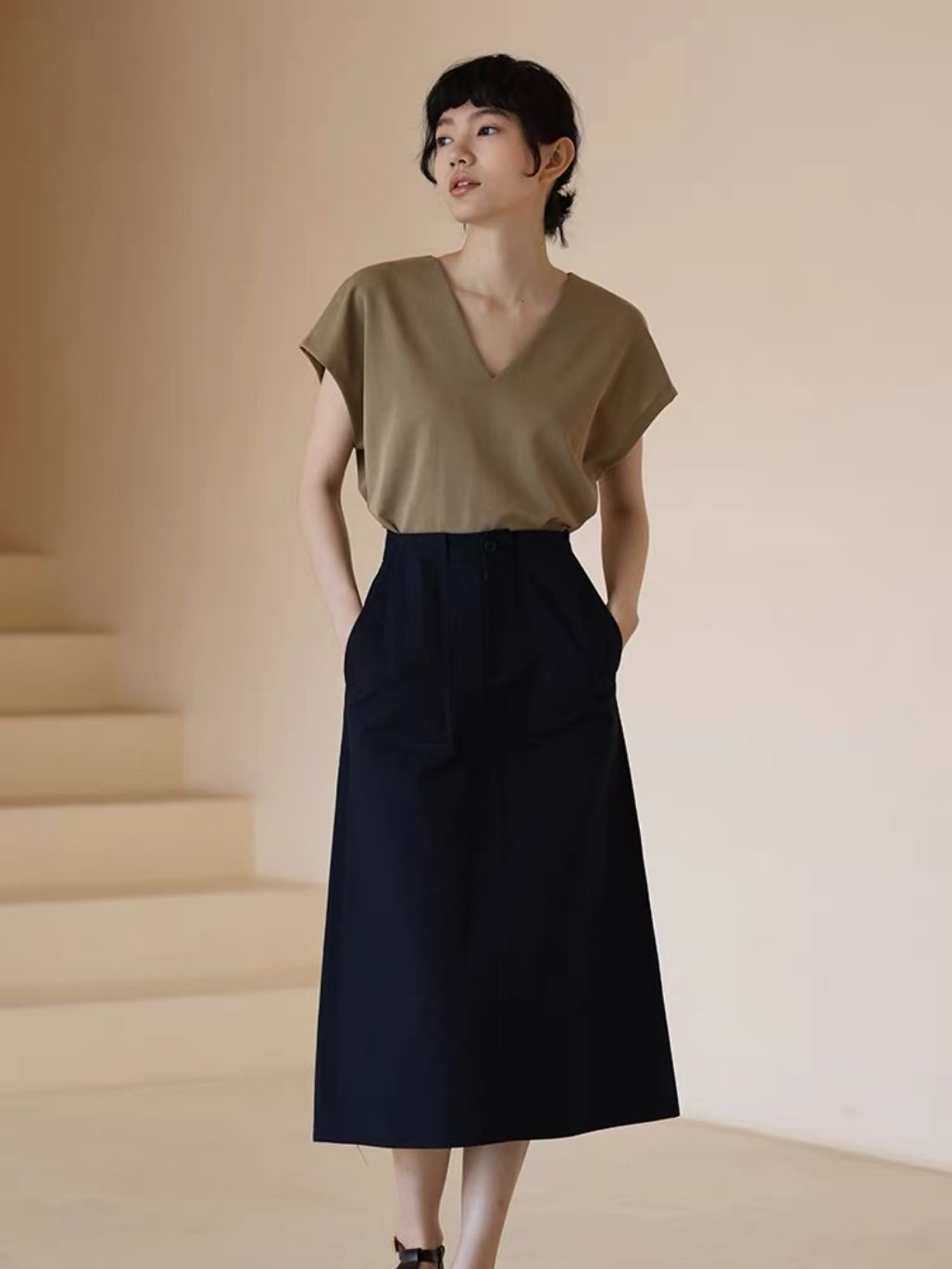 Hutton V-Collar Top