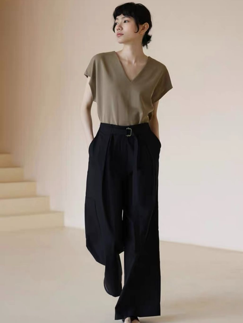 Hutton V-Collar Top