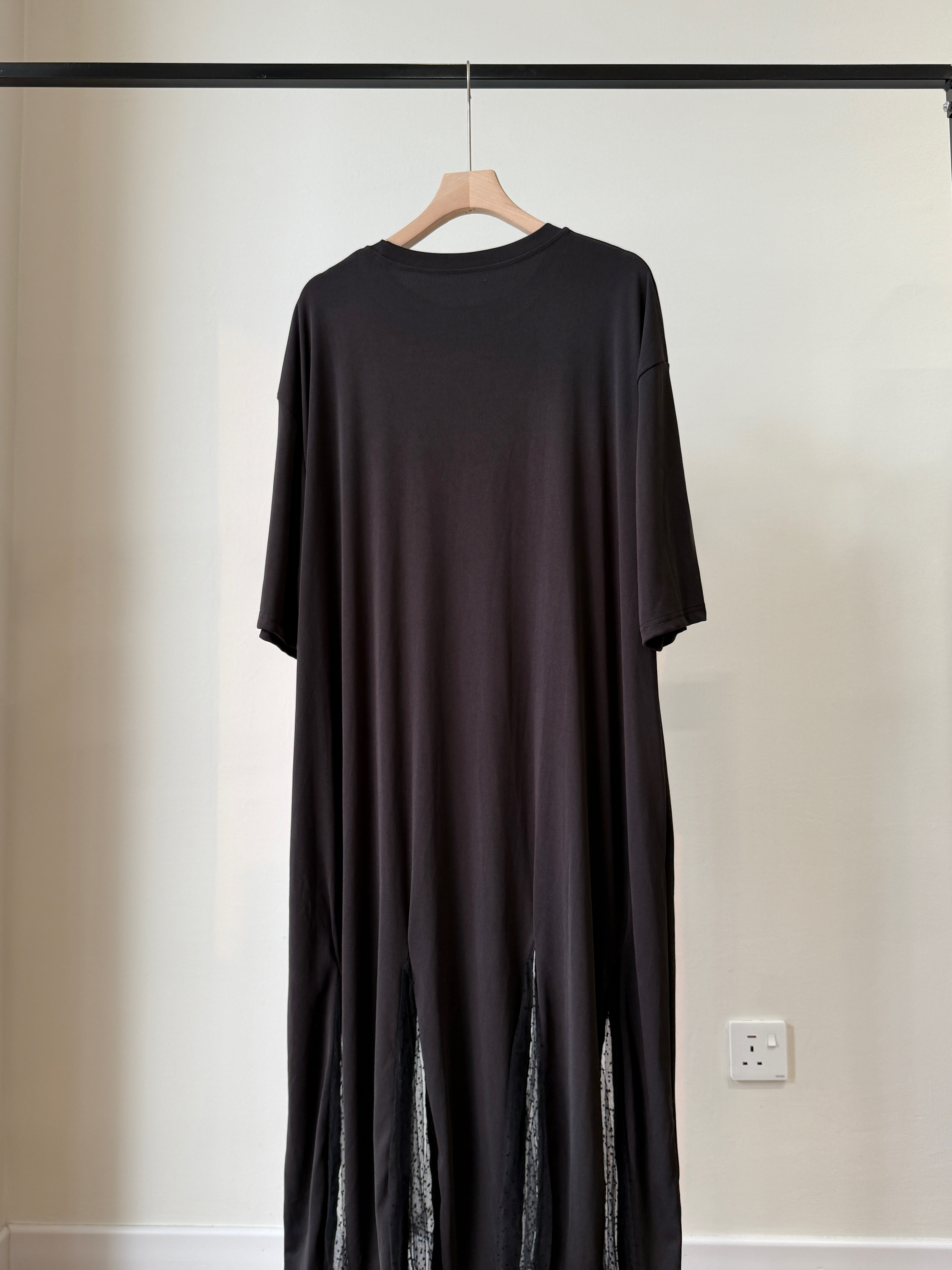 Lendy Mesh Hem T-Shirt Dress