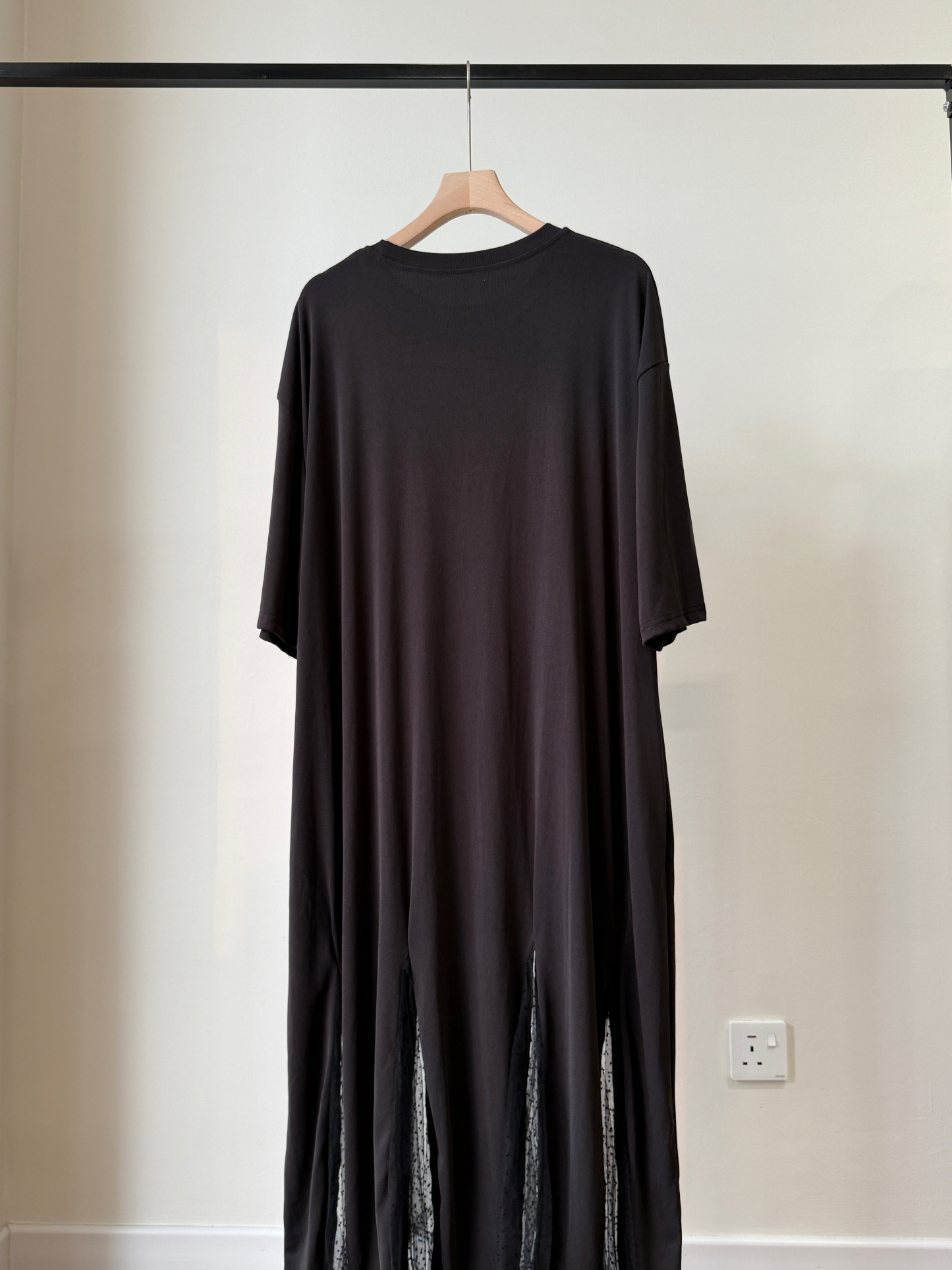 Lendy Mesh Hem T-Shirt Dress