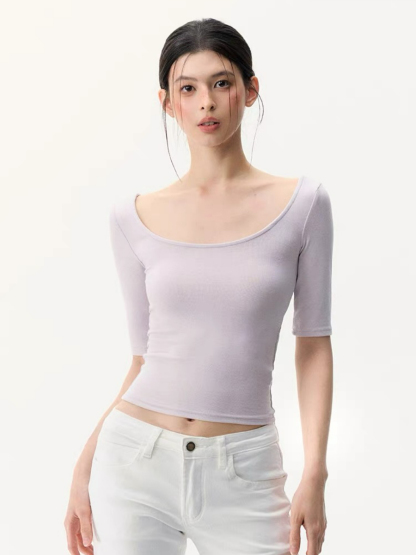 Leng U-Collar Mid Sleeve Top