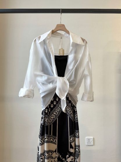 Videl Graphic Printing Skirt