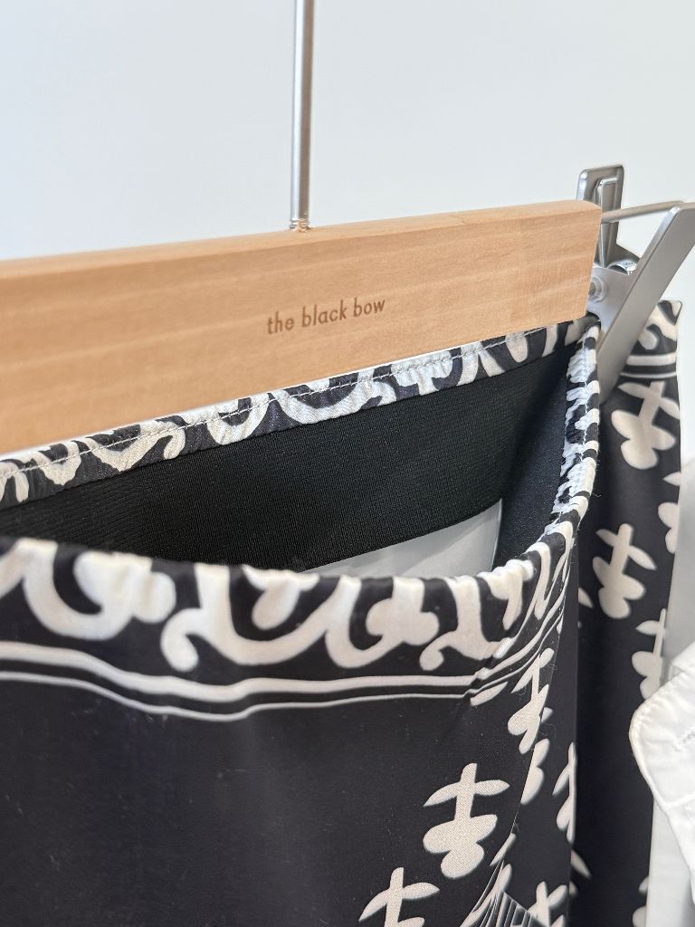 Videl Graphic Printing Skirt