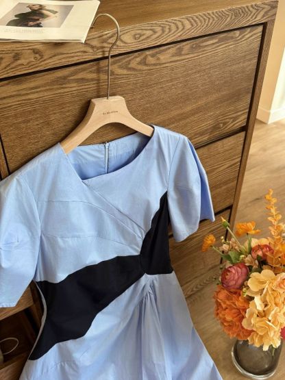 Vaeda Puff Sleeve A-Line Dress