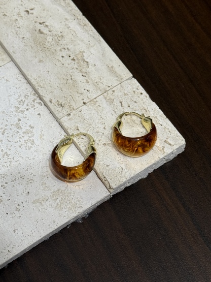 Muu-Na Amber Hoop Earrings