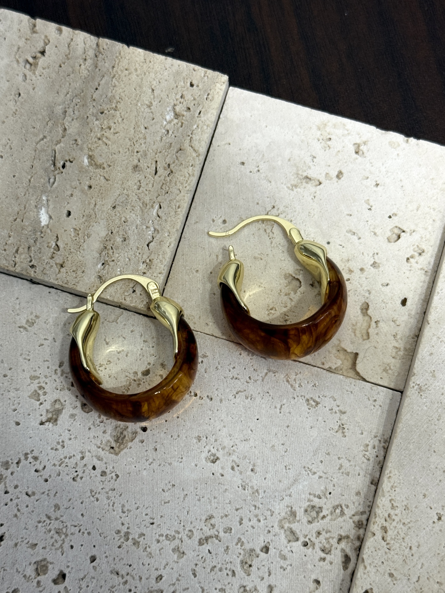 Muu-Na Amber Hoop Earrings