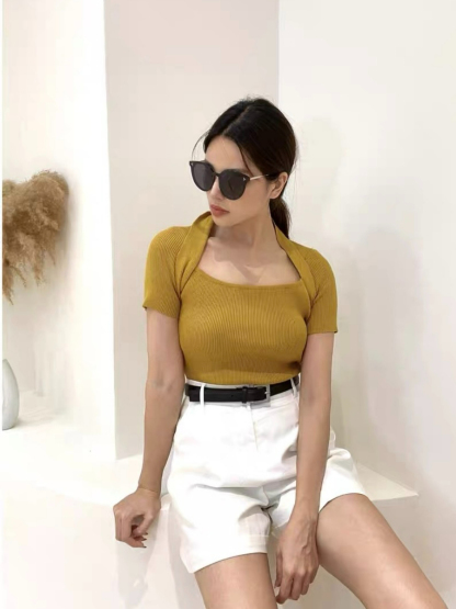 Fabianco Queen Anne Collar Knit Top