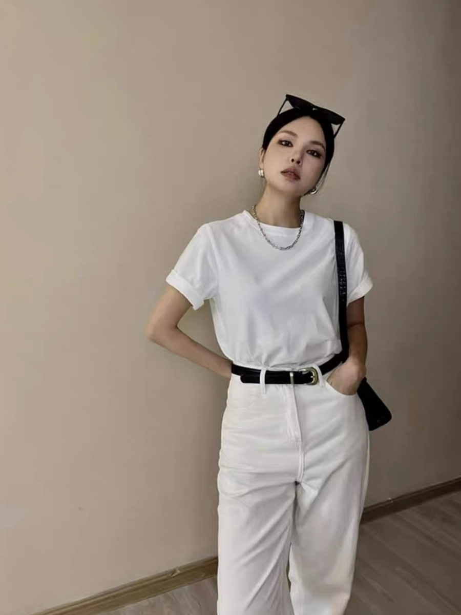 Florence Round Neck Basic Tee