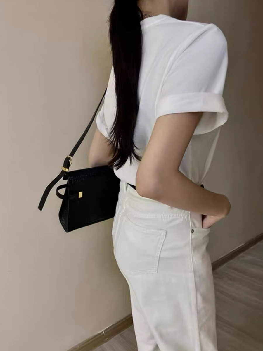 Florence Round Neck Basic Tee