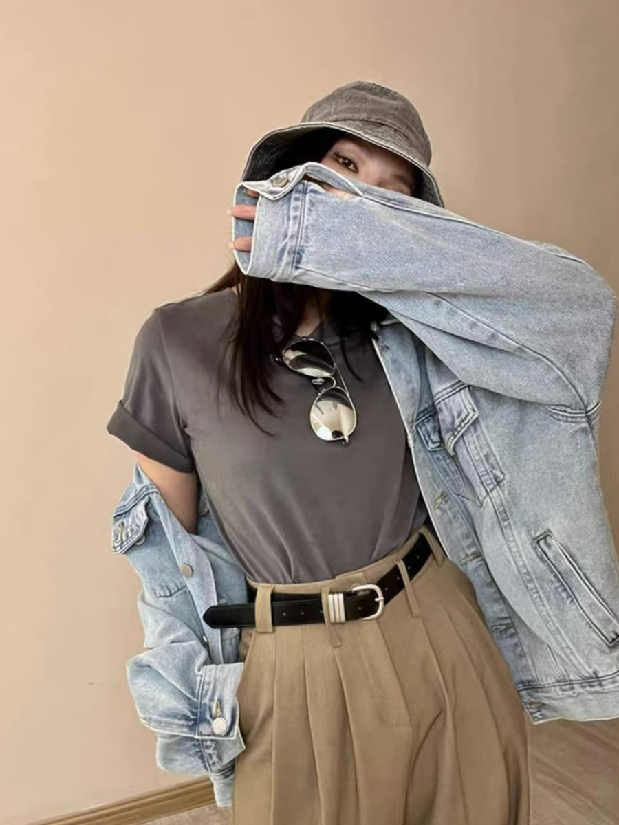 Florence Round Neck Basic Tee