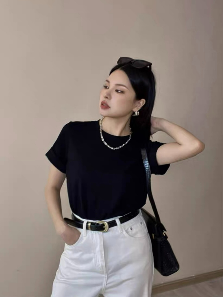 Florence Round Neck Basic Tee