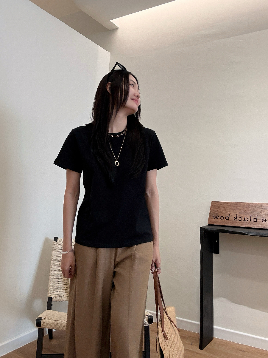 Ayla Basic Tee