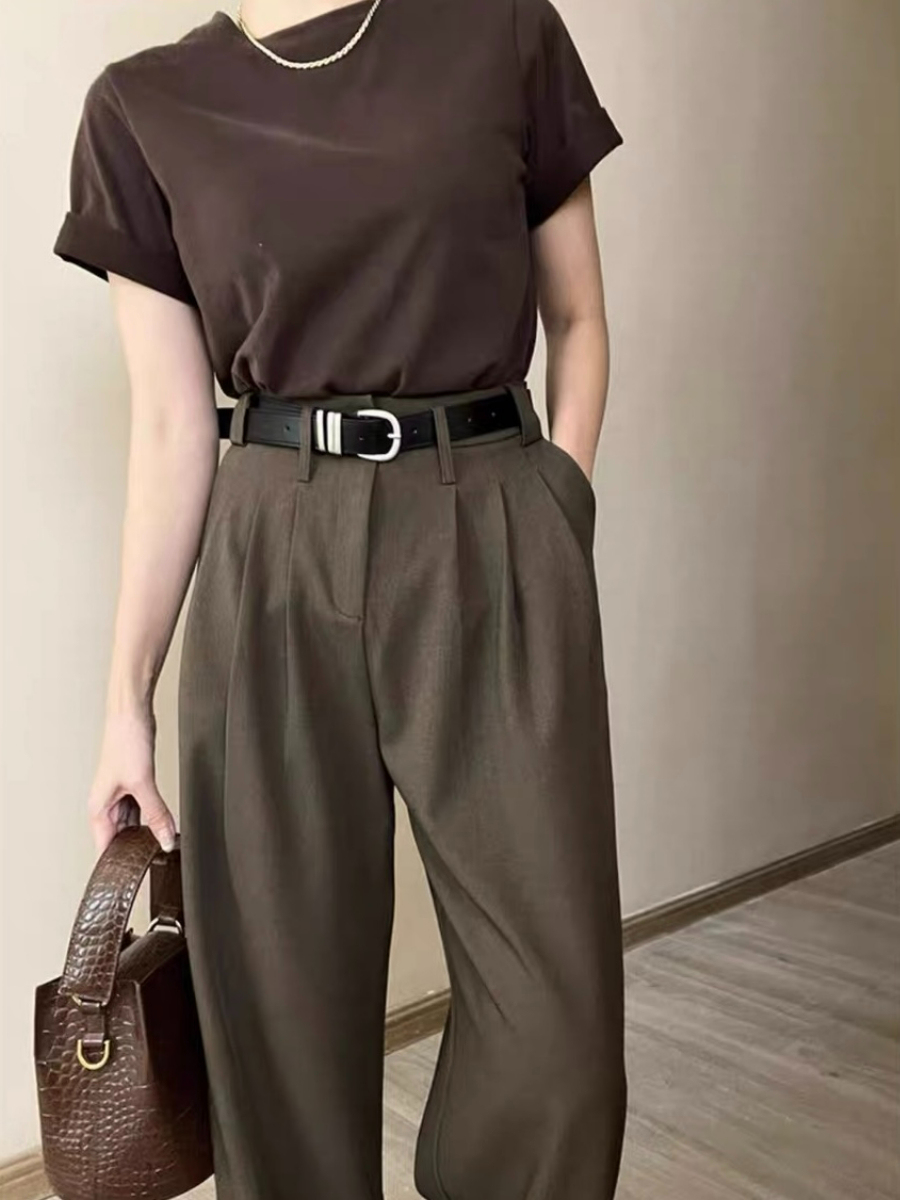 Florence Round Neck Basic Tee