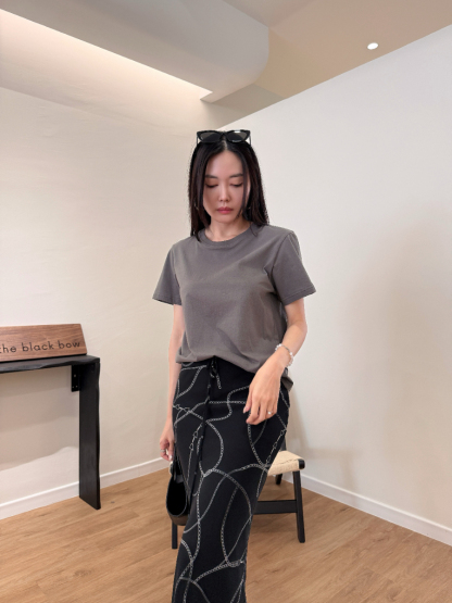 Vendy Basic Tee
