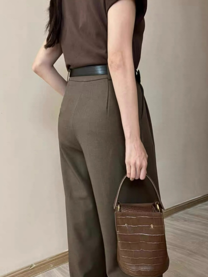 Florence Round Neck Basic Tee