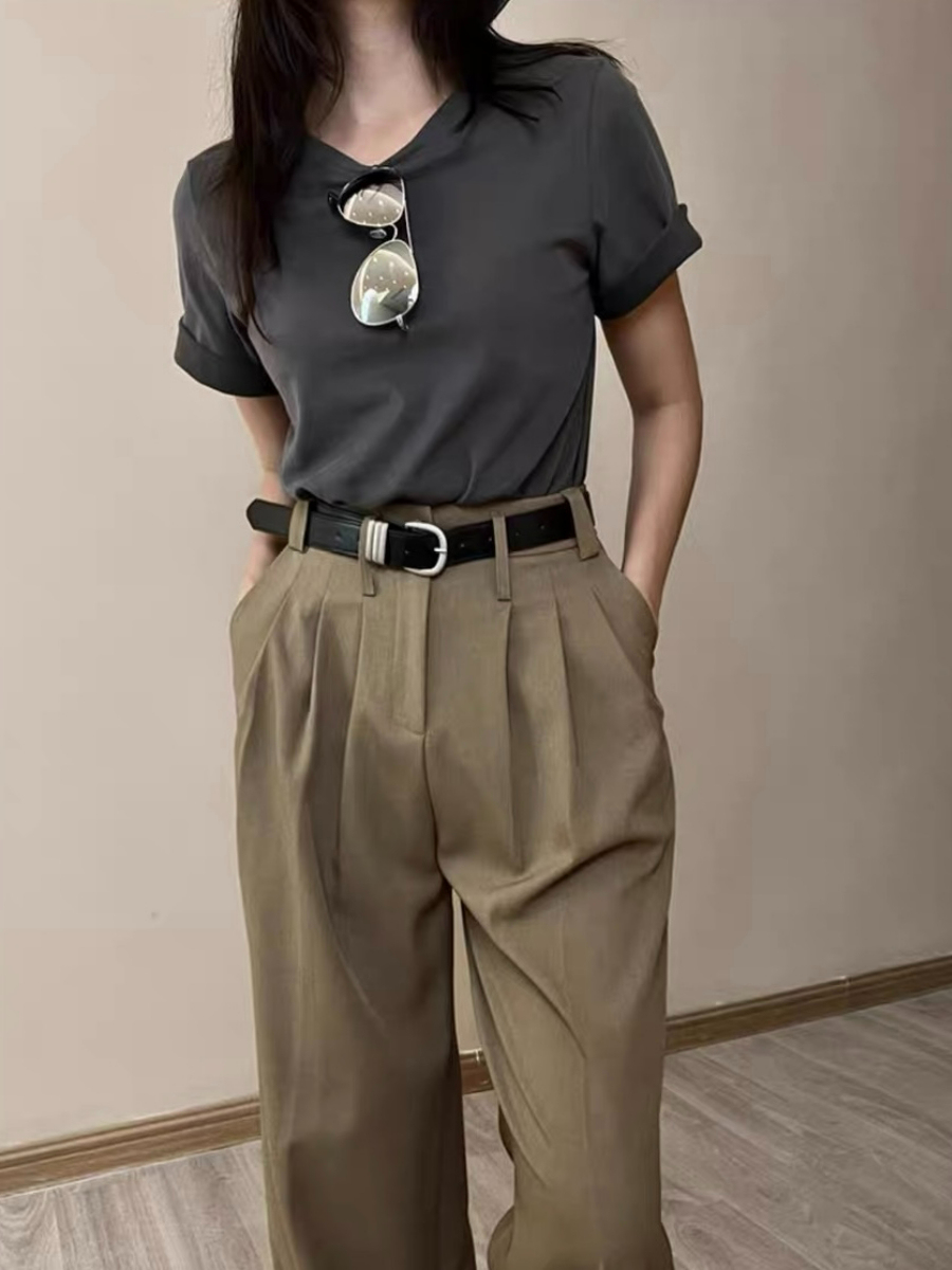 Florence Round Neck Basic Tee