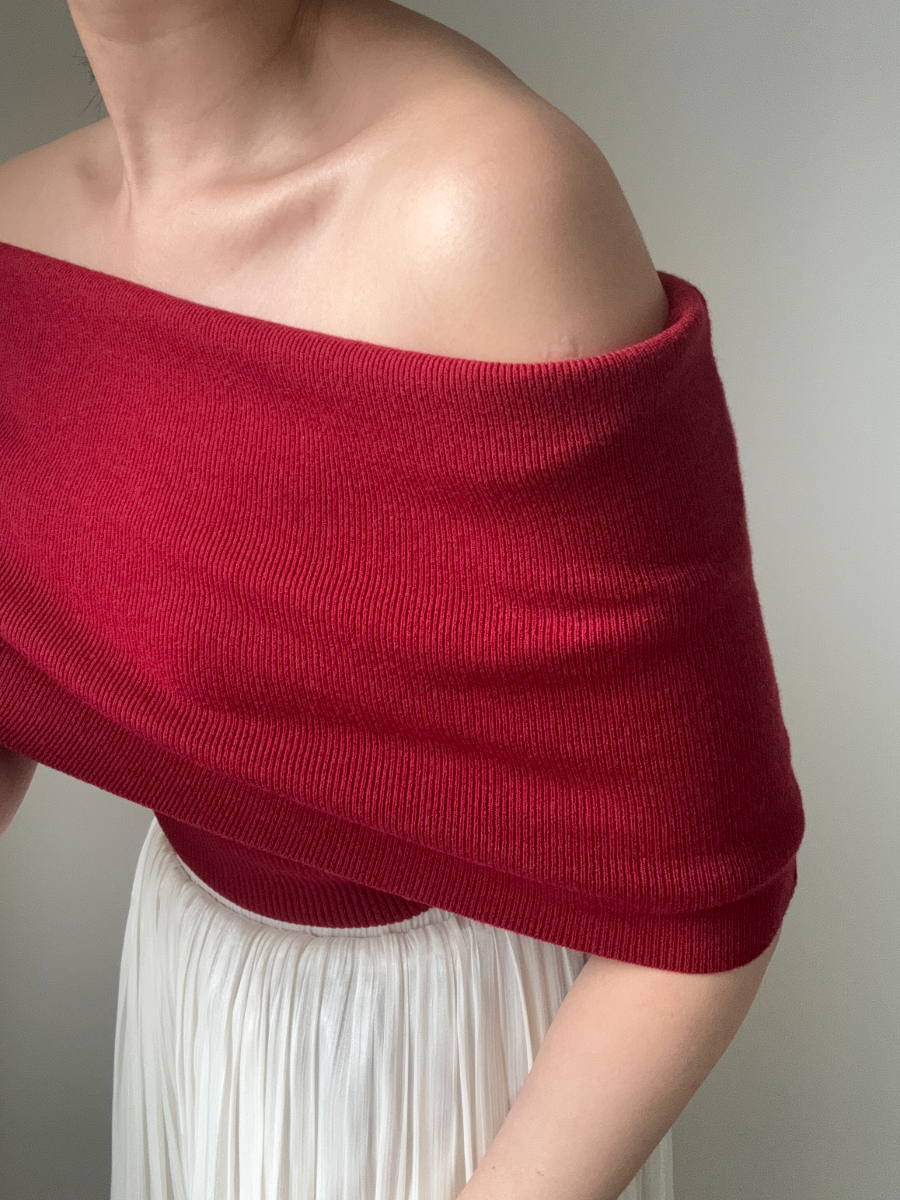 Taana Off Shoulder Knit Top -The Black Bow-