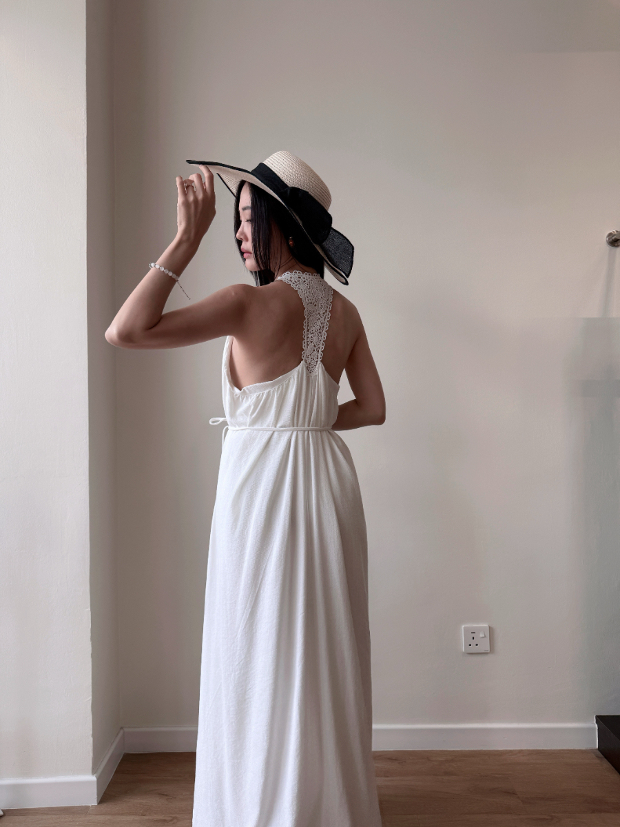Yohaira Back Lacey Dress