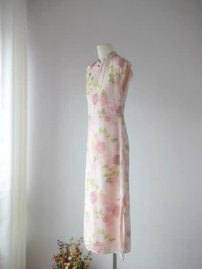 Pan Bi Oriental Dress