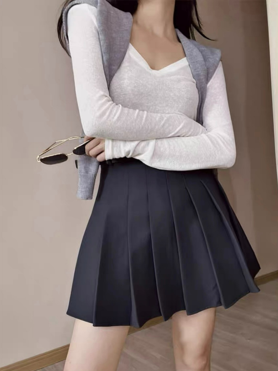 Frida Pleated OL Mini Skort