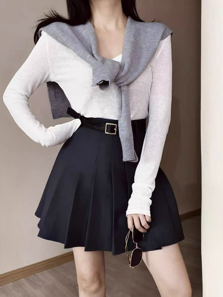 Frida Pleated OL Mini Skort