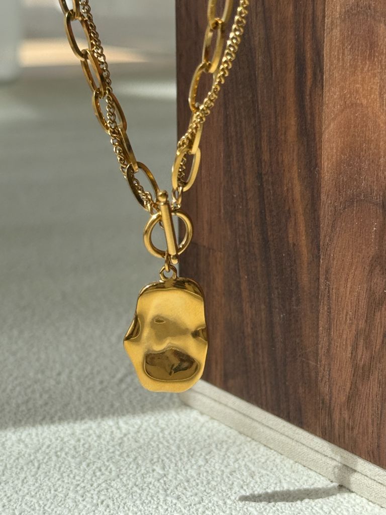 Bon-Hwa Pendant Chain Necklace