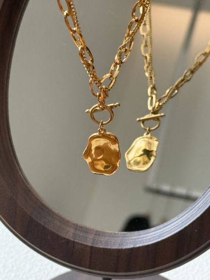 Bon-Hwa Pendant Chain Necklace