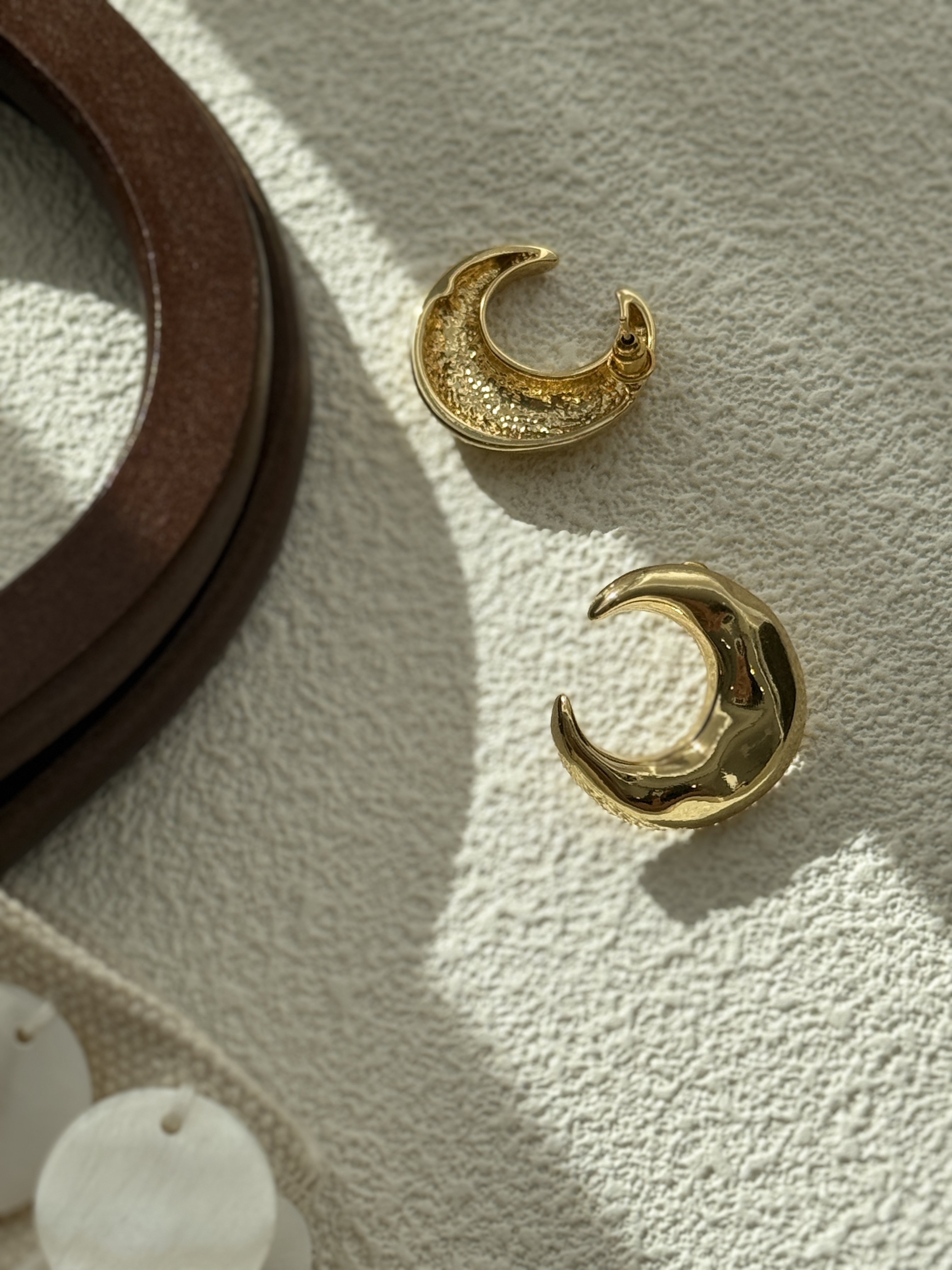 Loo-Na Moon Ear Studs