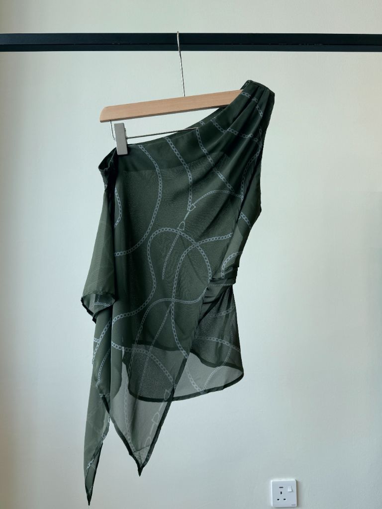 Wynna Graphic Print One Shoulder Top