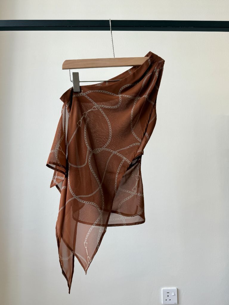 Wynna Graphic Print One Shoulder Top