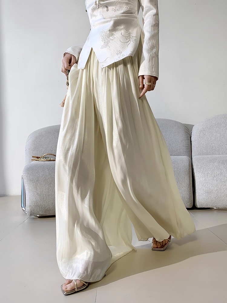 Ding Wei Culottes -The Black Bow