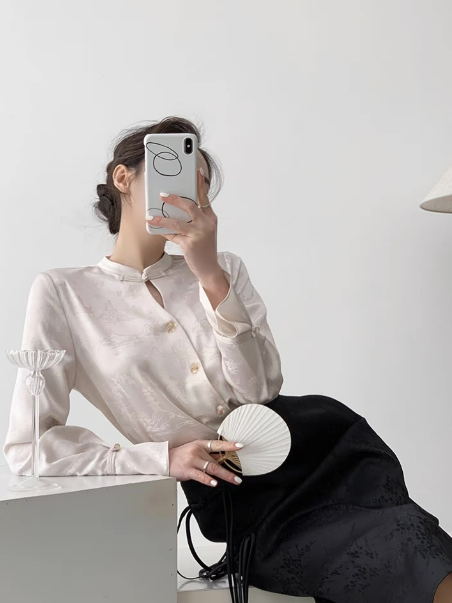 Xin Hua Long Sleeve Oriental  Top