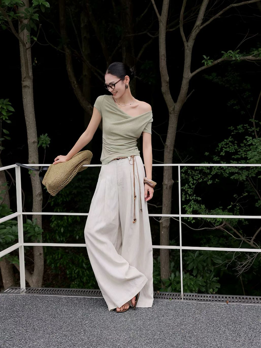 Lobora One Shoulder Top
