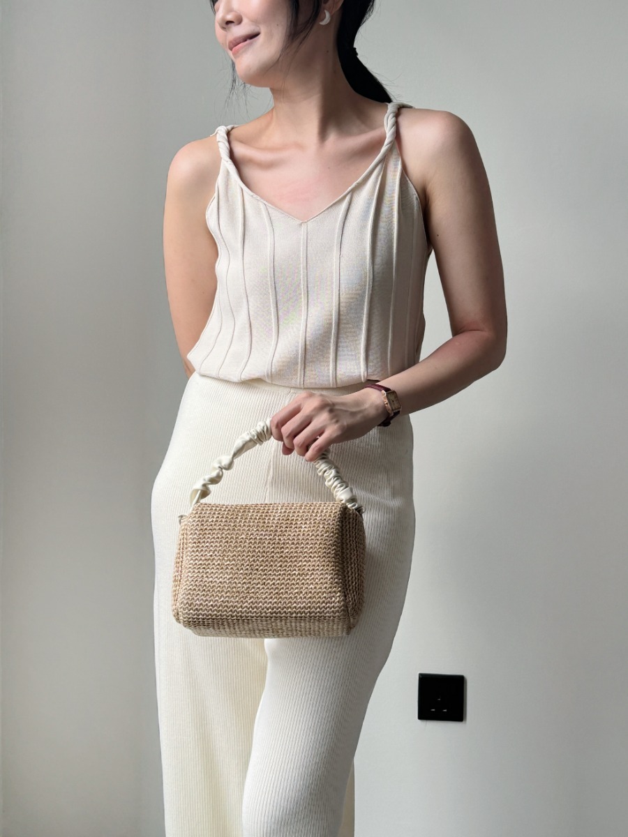 Emmett Twist Knot V-Neck Knit Top-The Black Bow-