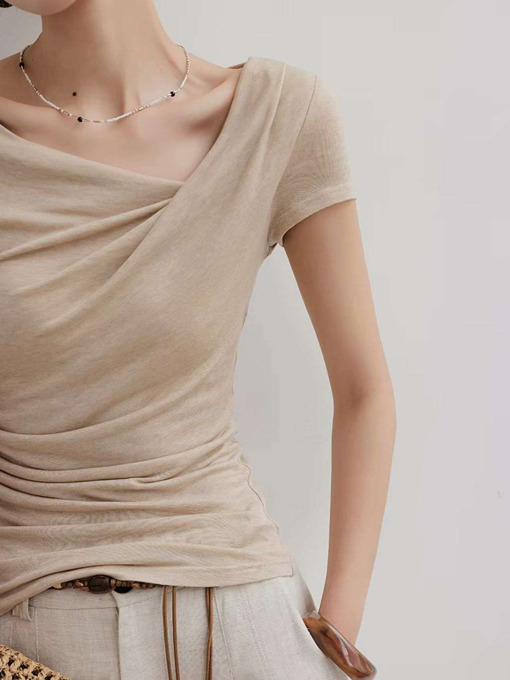 Lobora One Shoulder Top