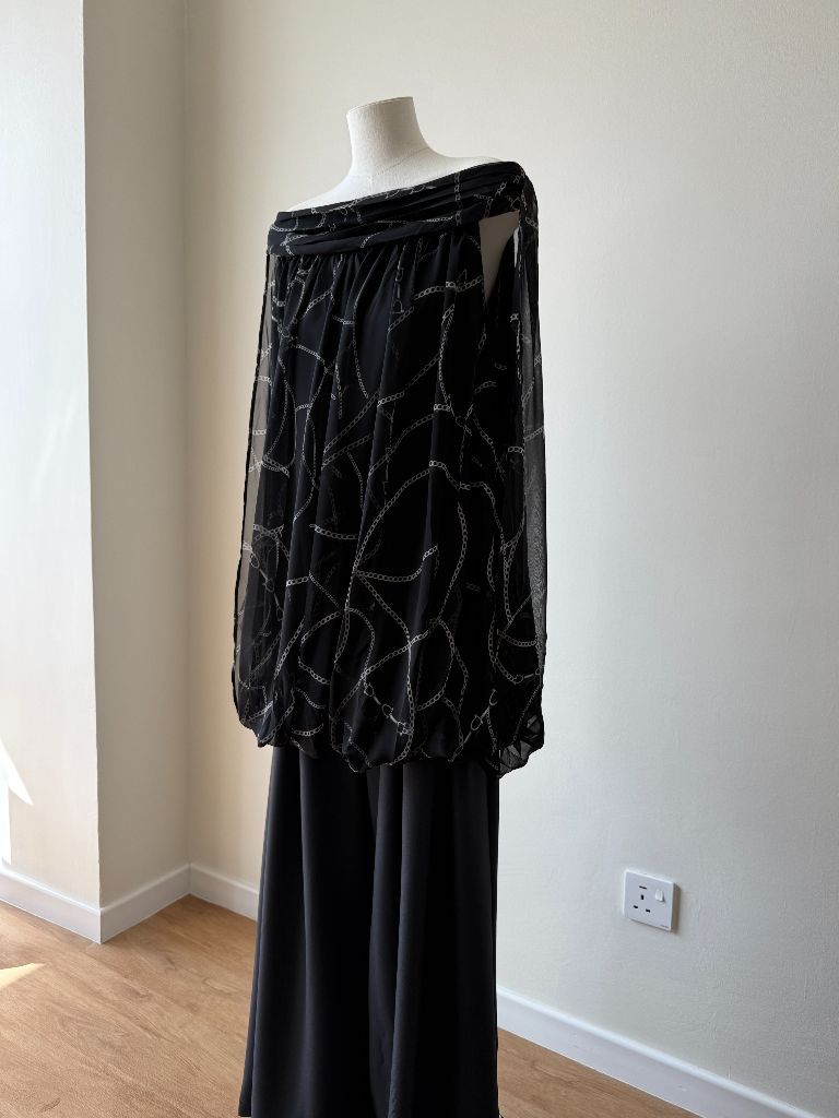 Wanessa Off Shoulder Flowy Top