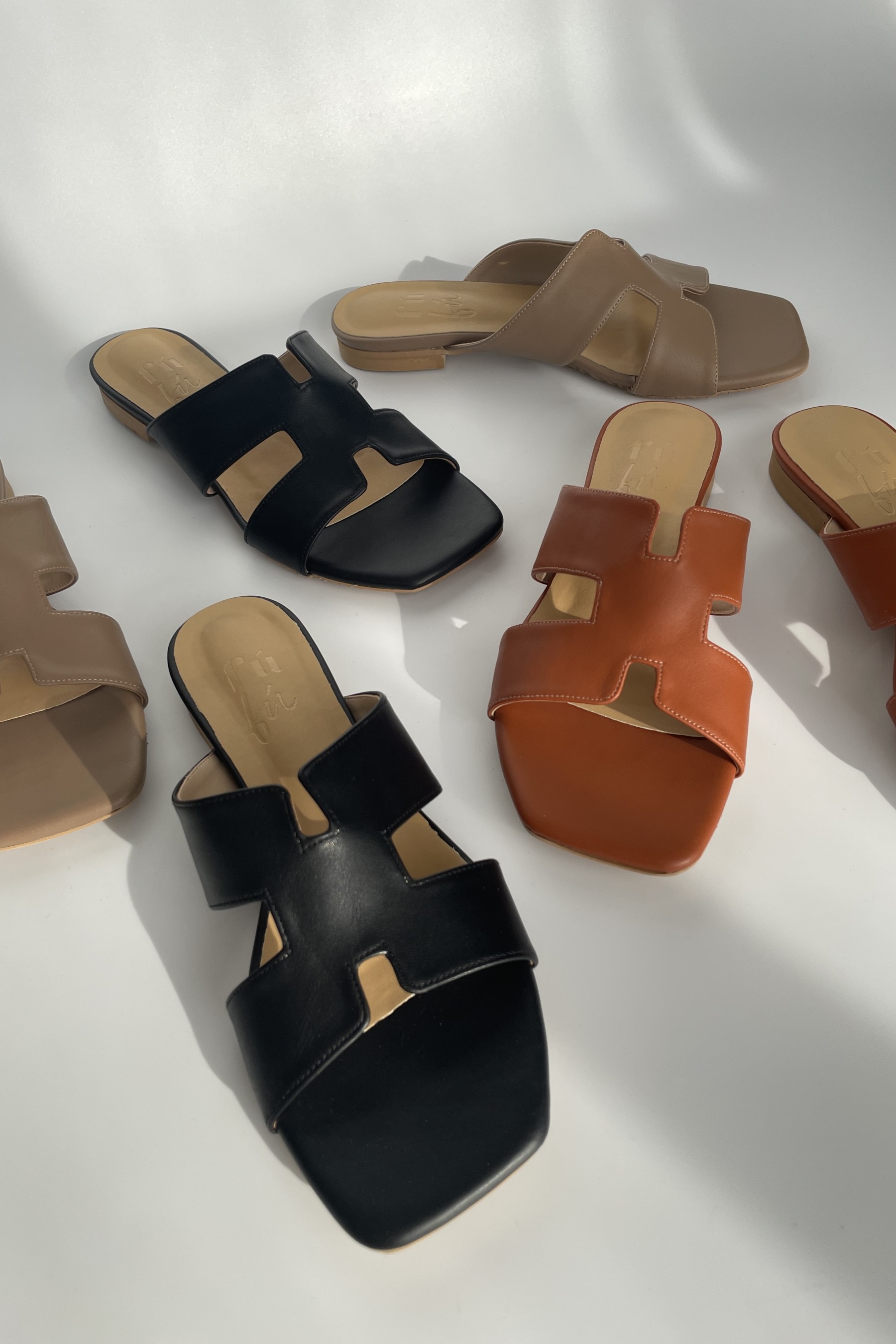 Louisé Geometric Sandal-Black-The Black Bow-