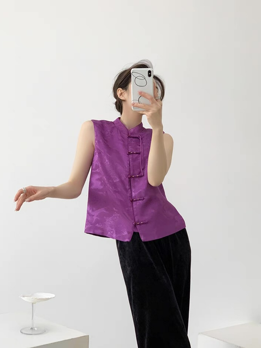 Xin Jie Oriental Vest