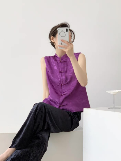 Xin Jie Oriental Vest