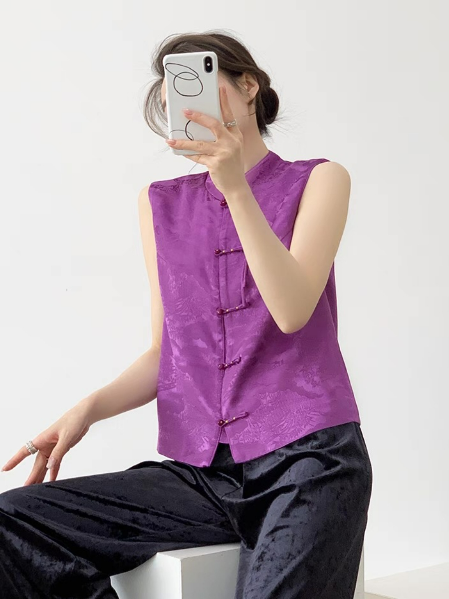 Xin Jie Oriental Vest