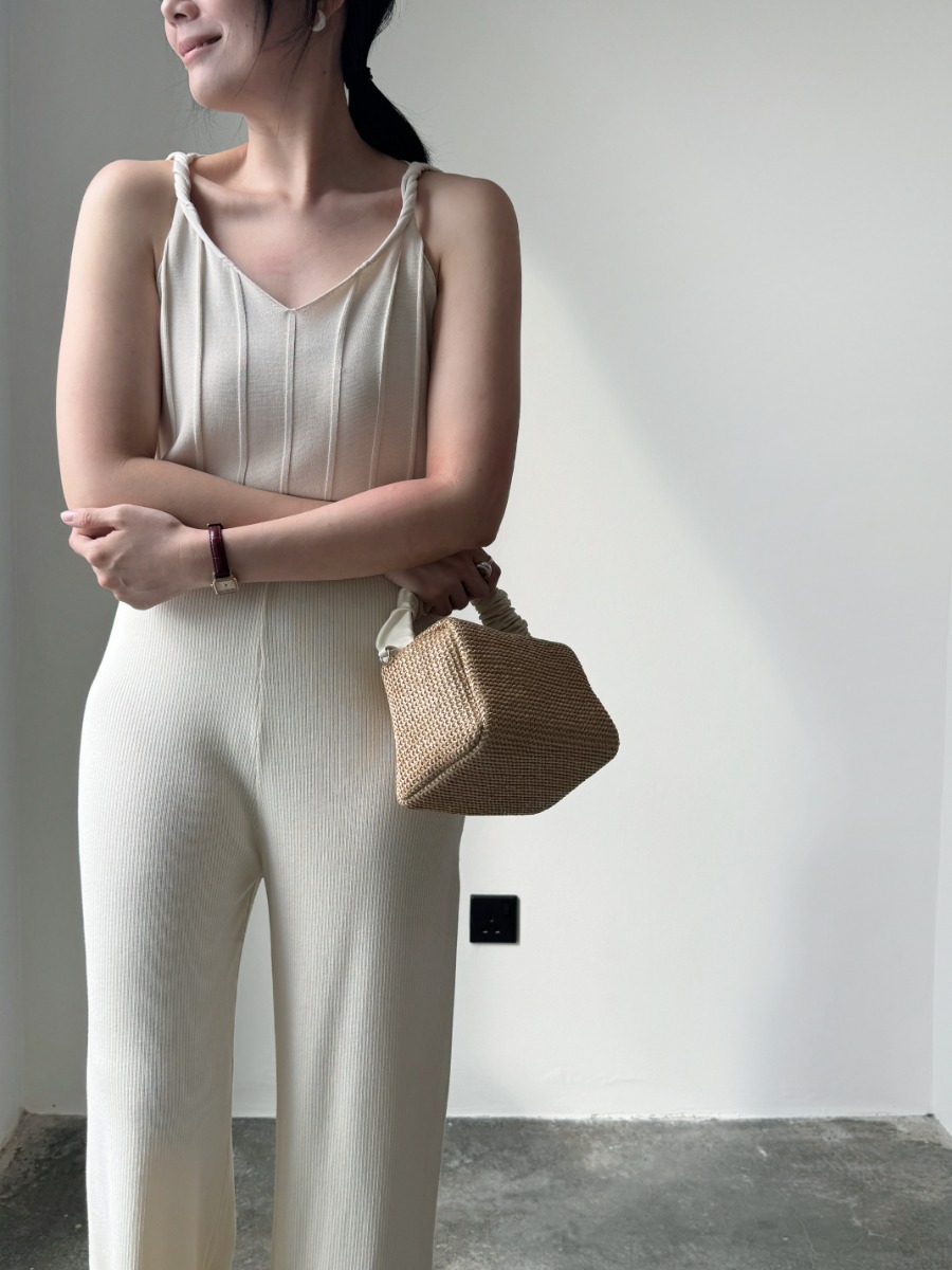 Emmett Twist Knot V-Neck Knit Top-The Black Bow-