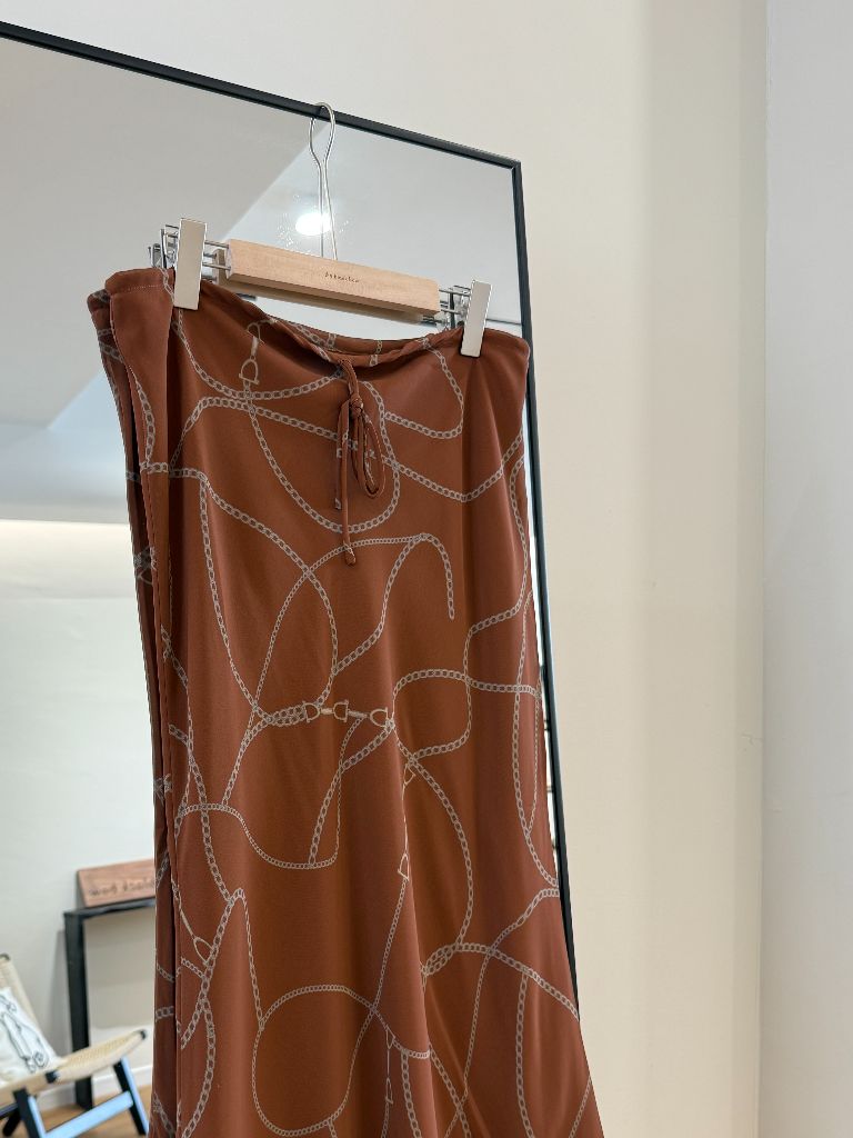 Wayan Graphic Print Skirt