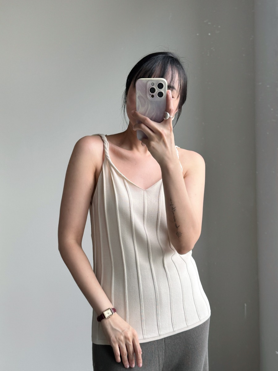 Emmett Twist Knot V-Neck Knit Top-The Black Bow-