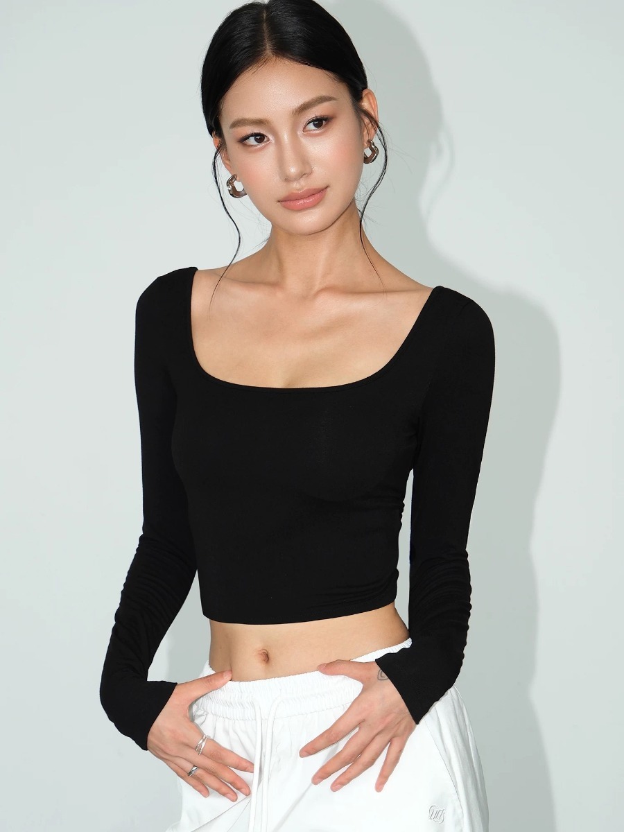 Mazzy Low Back Padded Crop Top-The Black Bow-
