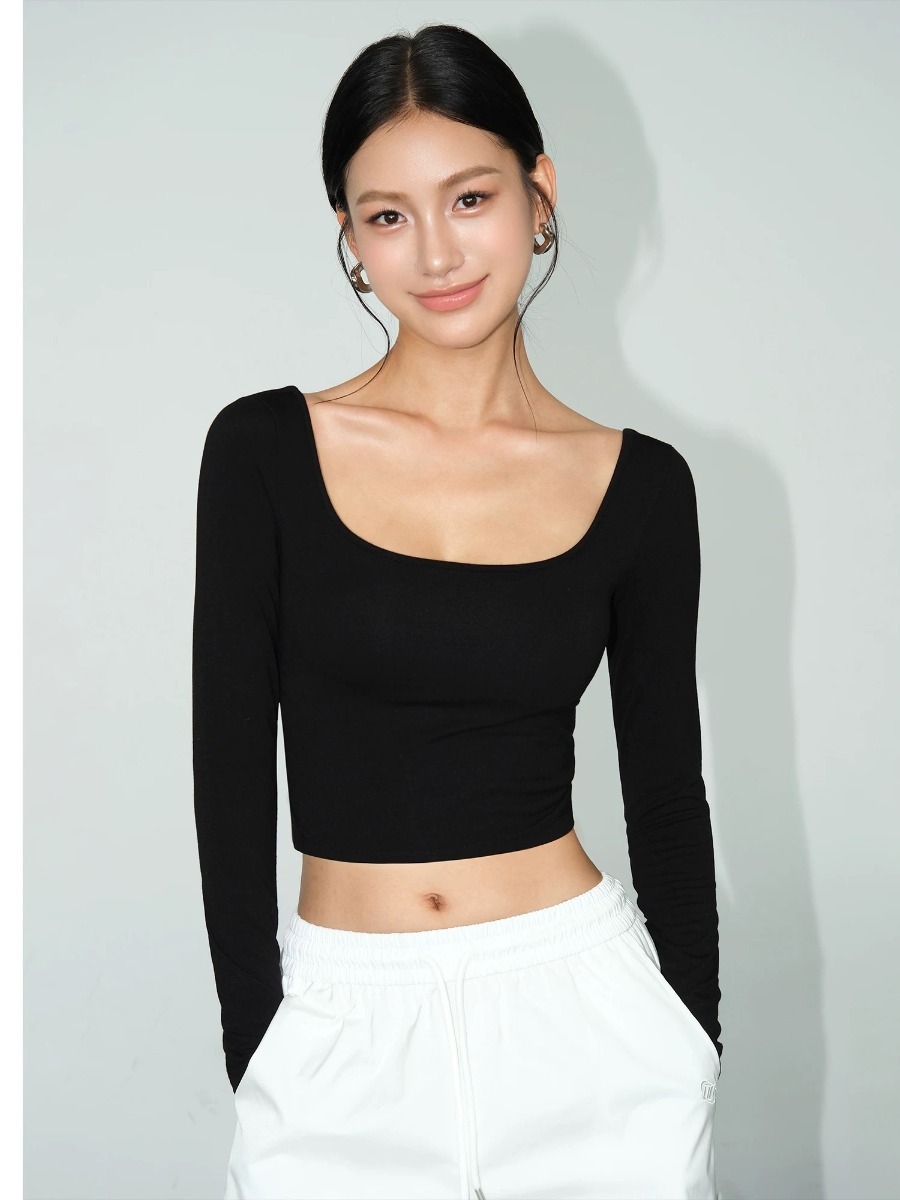 Mazzy Low Back Padded Crop Top-The Black Bow-