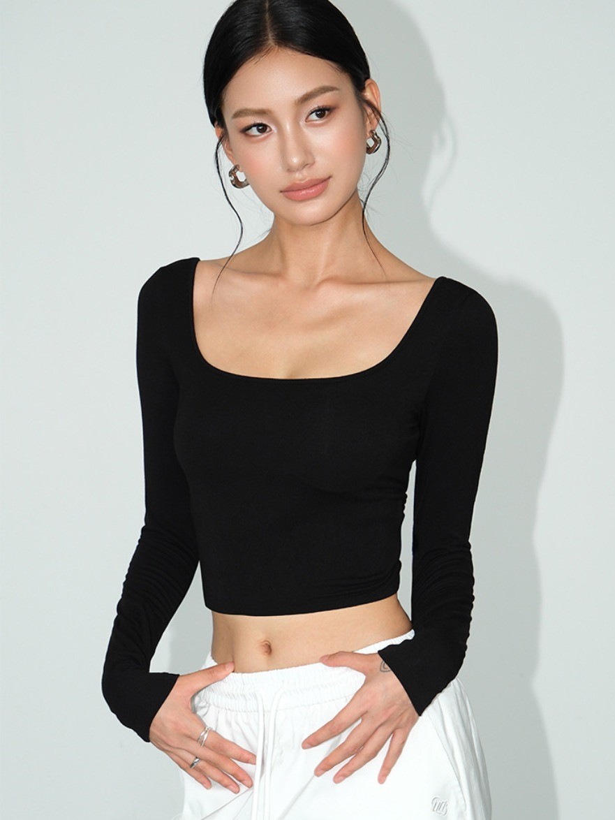 Mazzy Low Back Padded Crop Top-The Black Bow-