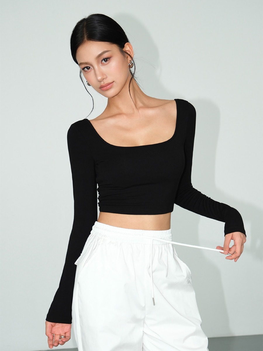 Mazzy Low Back Padded Crop Top-The Black Bow-