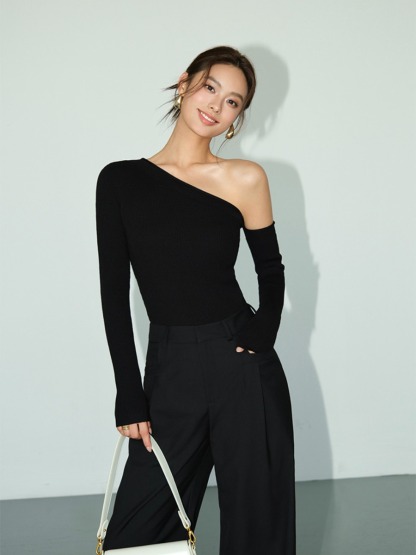 Moriah Asymmetric One Shoulder Top-The Black Bow-