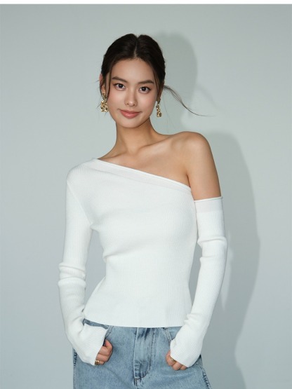 Moriah Asymmetric One Shoulder Top-The Black Bow-