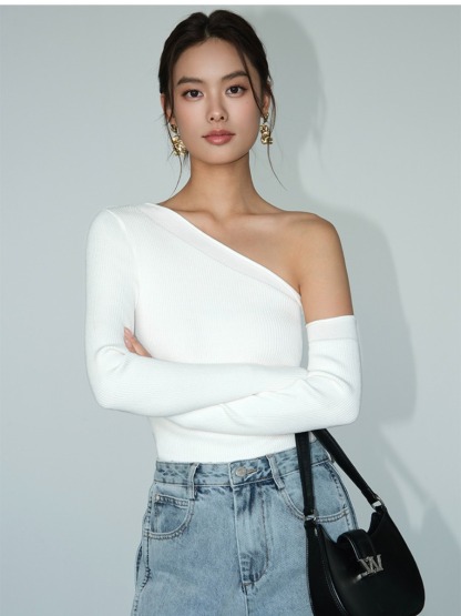 Moriah Asymmetric One Shoulder Top-The Black Bow-